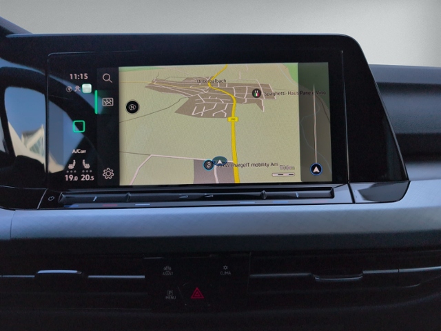 Golf VIII Variant 2.0 TDI DSG NAVI+LED+ACC+PDC+S