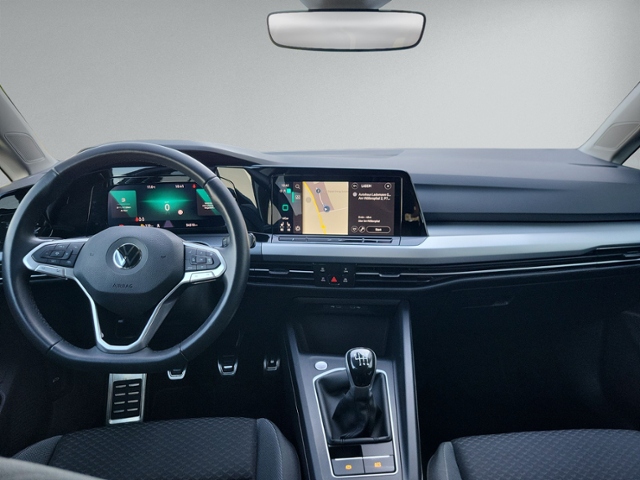 Golf VIII 1.5 TSI ACTIVE STANDHZ+RFK+HEAD-UP+NAV