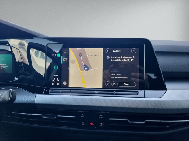 Golf VIII 1.5 TSI ACTIVE STANDHZ+RFK+HEAD-UP+NAV