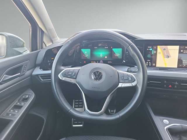 Golf VIII 1.5 TSI ACTIVE STANDHZ+RFK+HEAD-UP+NAV