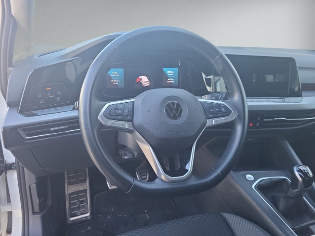 Golf VIII 1.5 TSI ACTIVE STANDHZ+RFK+HEAD-UP+NAV