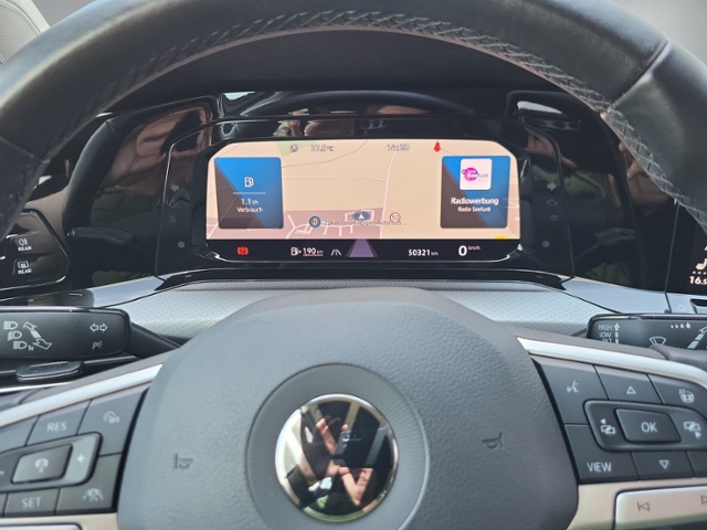 Golf VIII 1.5 TSI ACTIVE STANDHZ+RFK+HEAD-UP+NAV