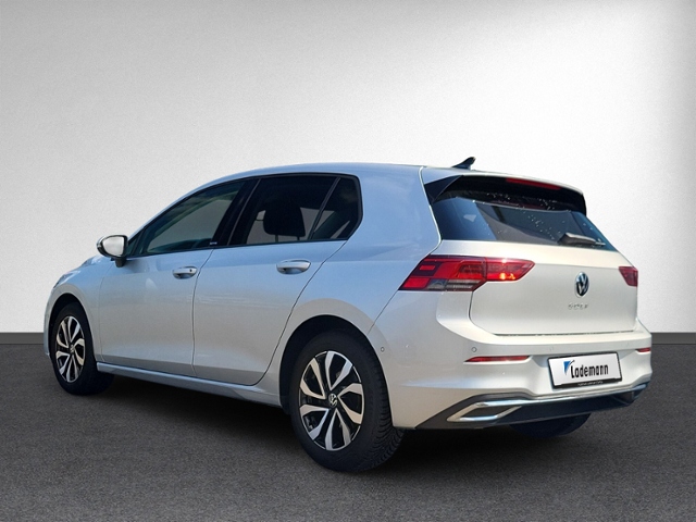 Golf VIII 1.5 TSI ACTIVE STANDHZ+RFK+HEAD-UP+NAV