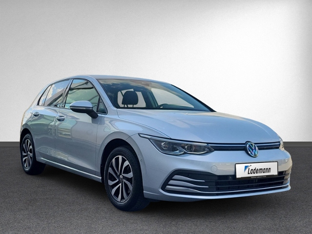 Golf VIII 1.5 TSI ACTIVE STANDHZ+RFK+HEAD-UP+NAV