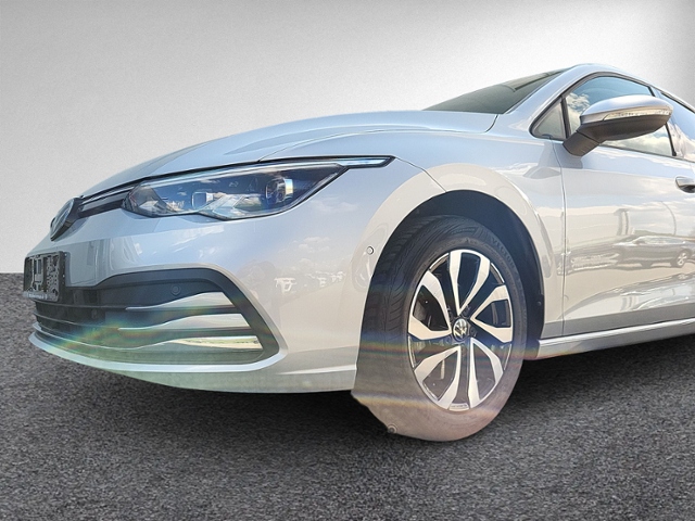 Golf VIII 1.5 TSI ACTIVE STANDHZ+RFK+HEAD-UP+NAV