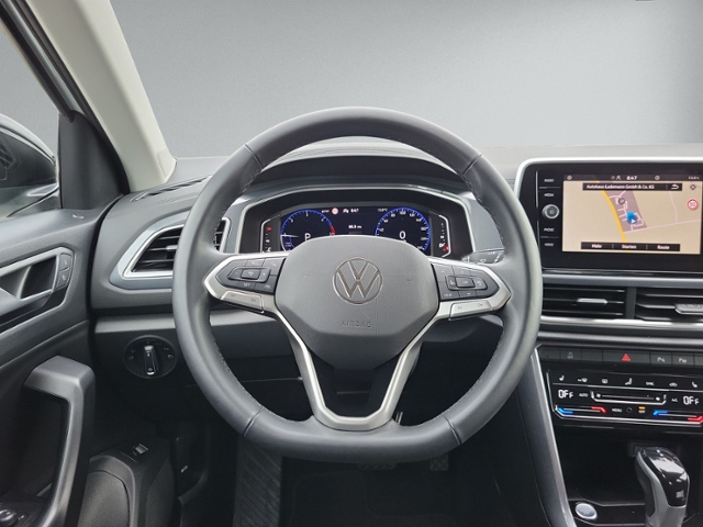 T-Roc 2.0 TDI DSG STYLE AHK+RFK+eHECK+NAVI.+ACC+