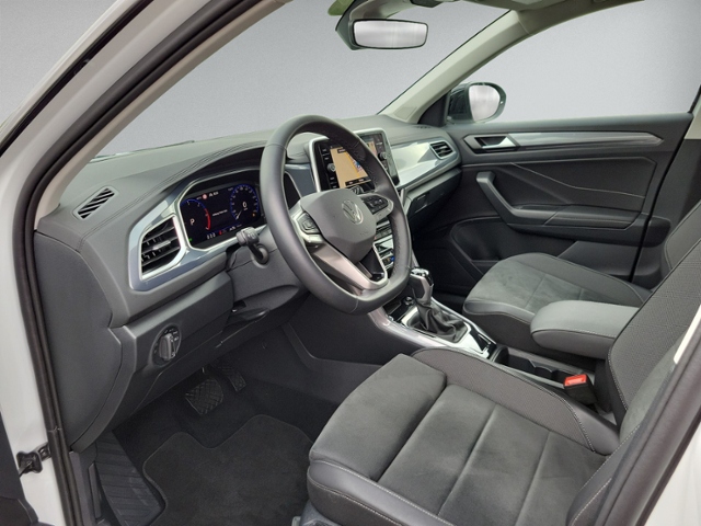 T-Roc 2.0 TDI DSG STYLE AHK+RFK+eHECK+NAVI.+ACC+