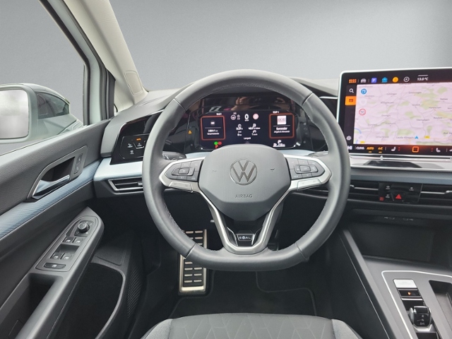 Golf VIII Variant 2.0 TDI DSG AHK+360°+IQ.LIGHT+