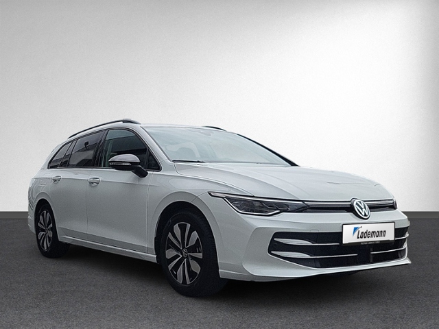 Golf VIII Variant 2.0 TDI DSG AHK+360°+IQ.LIGHT+