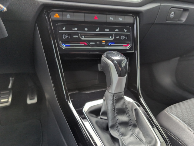 T-Roc Cabriolet 1.5 TSI DSG R-LINE AHK+IQ.LIGHT+