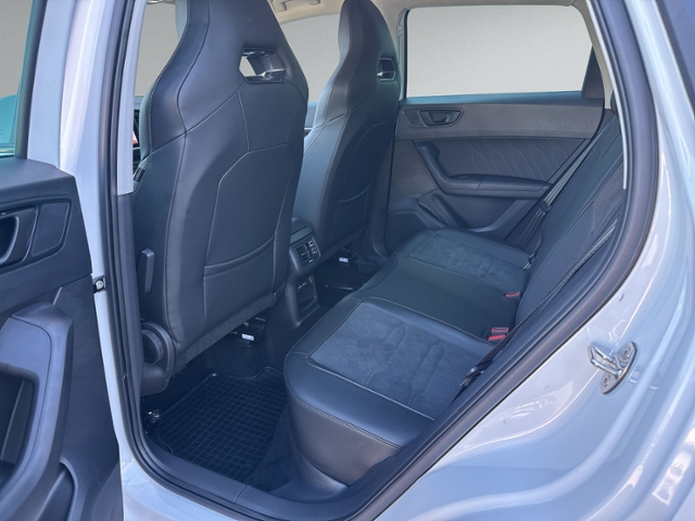 Ateca 1.5 TSI DSG AHK+RFK+NAVI.+KESSY+eHECK+ACC+