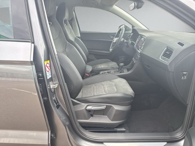 Ateca 2.0 TSI 4DRIVE AHK+RFK+eHECK+KESSY+NAVI+LE