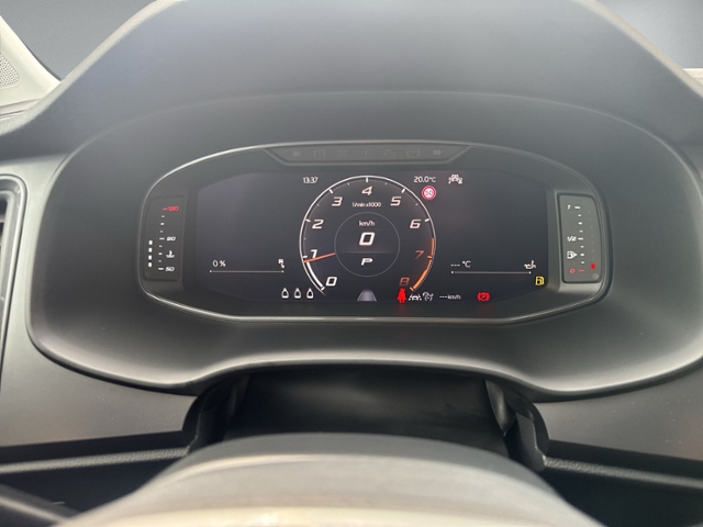 Ateca 2.0 TSI 4DRIVE AHK+RFK+eHECK+KESSY+NAVI+LE