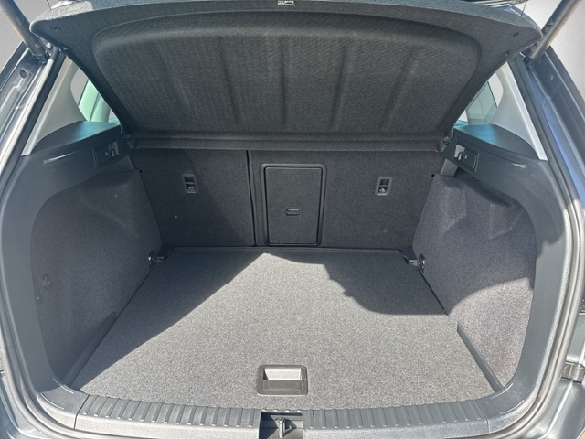 Ateca 1.5 TSI DSG PANO+AHK+RFK+NAVI.+KESSY+eHECK