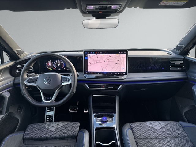 Tiguan 1.5 eTSI DSG R-LINE PANO+360°+IQ.LIGHT+HE