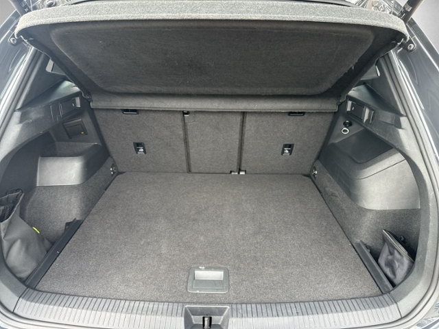 Tiguan 1.5 eTSI DSG R-LINE PANO+360°+IQ.LIGHT+HE