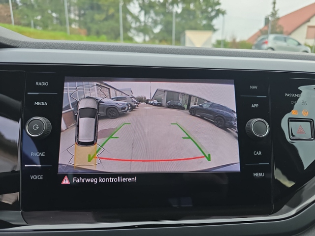 Polo 1.0 TSI DSG R-LINE IQ.LIGHT+NAVI+RFK+ACC+NW