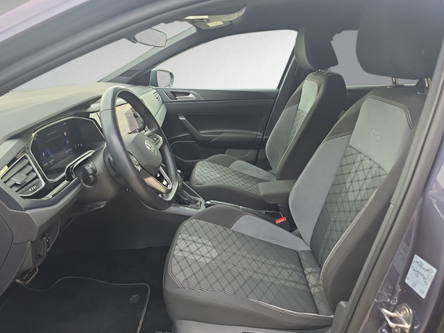 Polo 1.0 TSI DSG R-LINE IQ.LIGHT+NAVI+RFK+ACC+NW