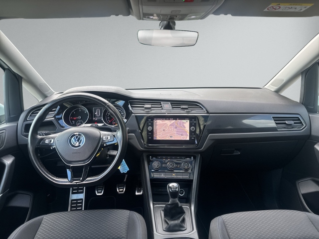 Touran 2.0 TDI UNITED 7-SITZER+PANO+AHK+NAVI+SHZ