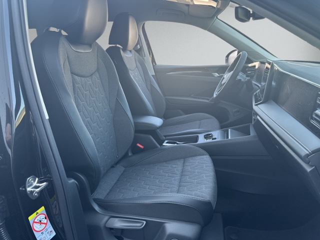 Tiguan 1.5 eTSI DSG AHK+RFK+NAVI+eHECK+ACC+KEYLE