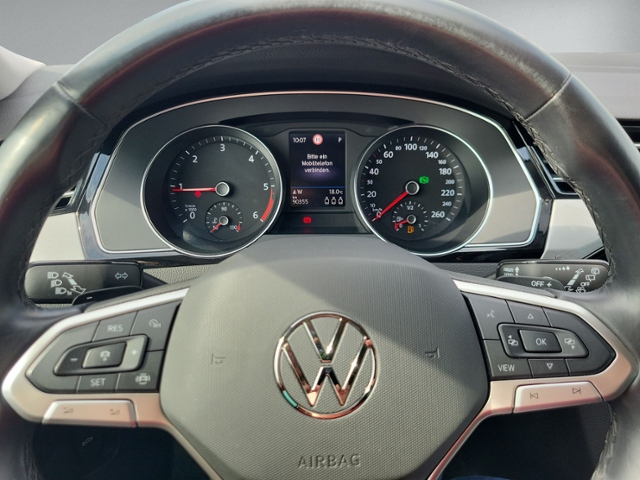 Passat Variant 2.0 TDI DSG AHK+NAVI+LED+ACC+SIHZ