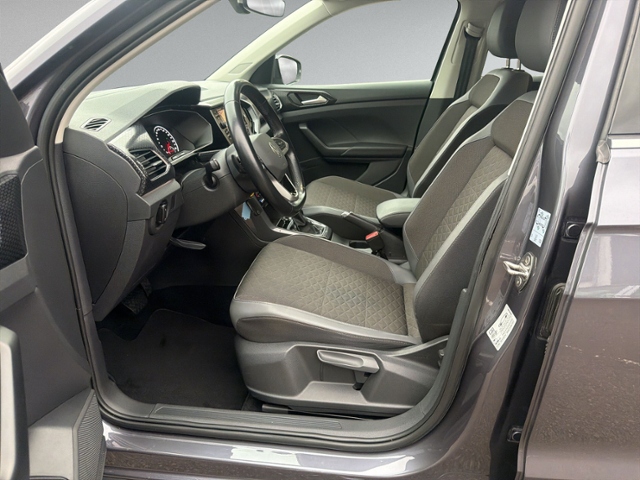 T-Cross 1.5 TSI DSG STYLE AHK+NAVI+KAMERA+LED+SH