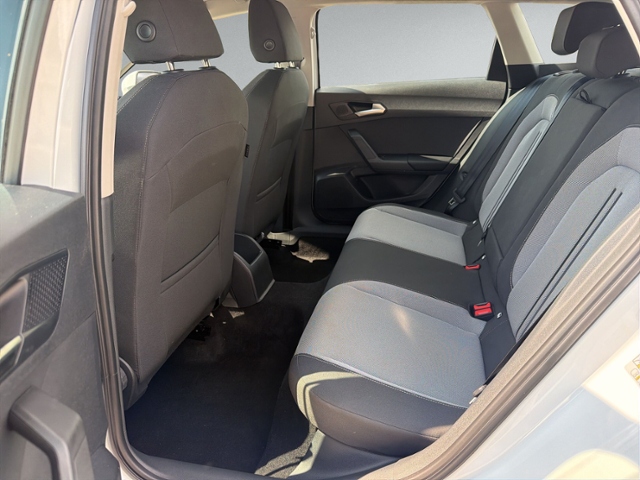 Leon ST 1.5 eTSI DSG STYLE AHK+RFK+NAVI+ACC+LED+