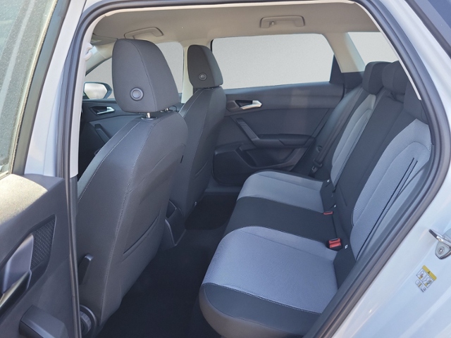 Leon ST 2.0 TDI DSG STYLE AHK+KAMERA+ACC+LED+ACC
