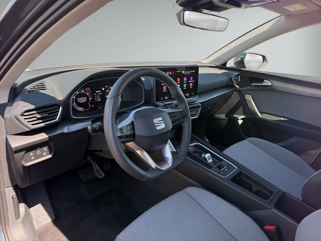 Leon ST 2.0 TDI DSG STYLE AHK+KAMERA+ACC+LED+LMF