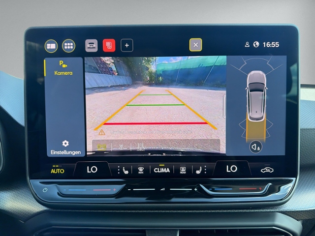 Leon ST 2.0 TDI DSG STYLE AHK+NAVI+KAMERA+ACC+LE