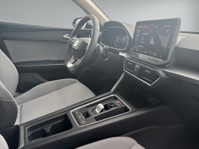 Leon 1.5 eTSI DSG STYLE KAMERA+ACC+LED+CLIMATRON