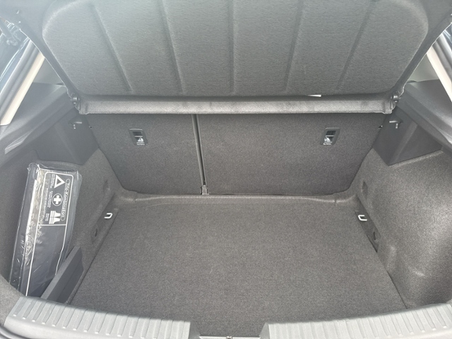 Leon 1.5 eTSI DSG STYLE KAMERA+ACC+LED+CLIMATRON