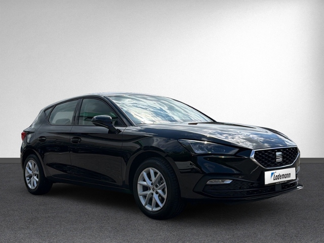 Leon 2.0 TDI DSG FULL-LINK+LED+KAMERA+SITHZ+ACC+