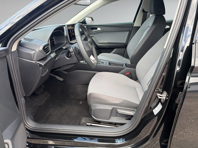Leon 2.0 TDI DSG FULL-LINK+LED+KAMERA+SITHZ+ACC+
