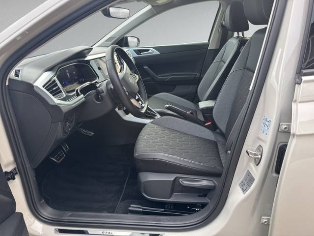 Polo 1.0 TSI DSG GOAL RFK+LED+NAVI+ACC+SIHZ+DAB+