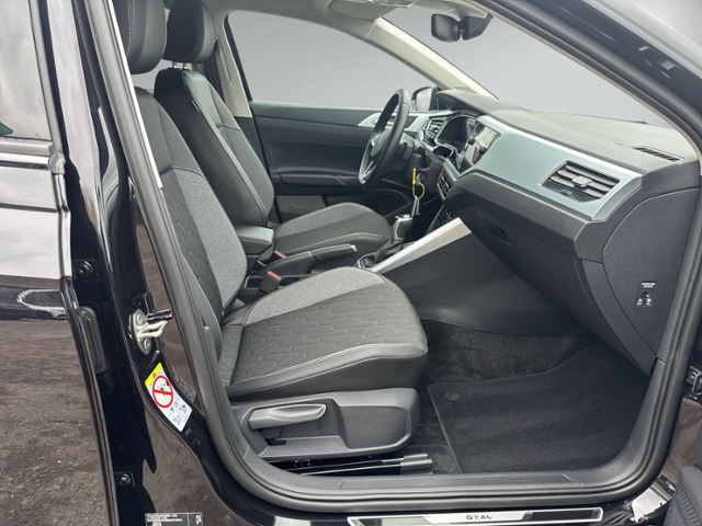 Polo 1.0 TSI DSG GOAL RFK+LED+NAVI+ACC+SIHZ+DAB+