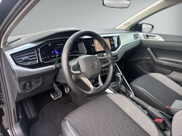 Polo 1.0 TSI DSG GOAL RFK+LED+NAVI+ACC+SIHZ+DAB+