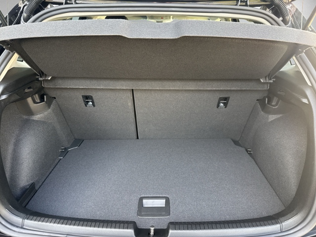 Polo 1.0 TSI DSG GOAL RFK+LED+NAVI+ACC+SIHZ+DAB+