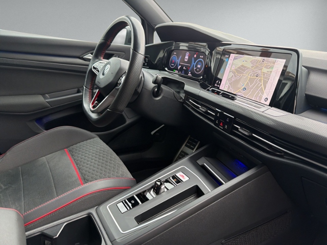 Golf VIII 2.0 TSI GTI Clubsport LED+NAVI+RFK+ACC