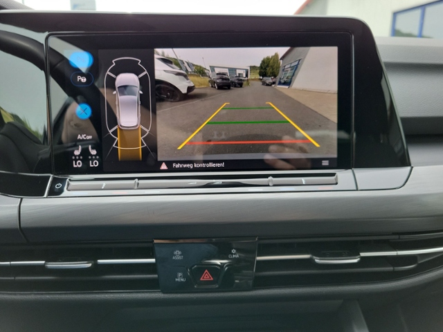 Golf VIII 1.5 TSI STYLE LED+NAVI+KAMERA+ACC+SHZ+