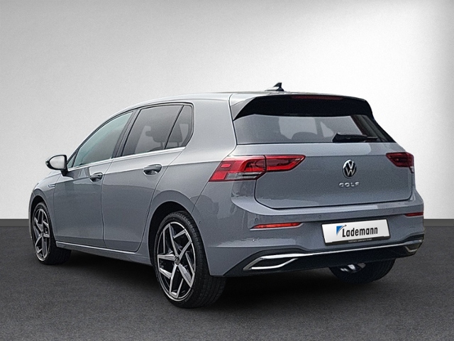 Golf VIII 1.5 TSI STYLE LED+NAVI+KAMERA+ACC+SHZ+