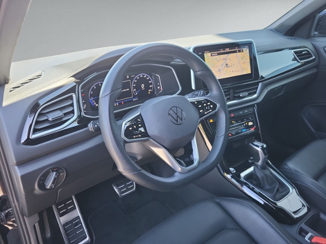 T-Roc 1.5 TSI DSG R-LINE AHK+NAVI+eHECK+RFK+ACC+