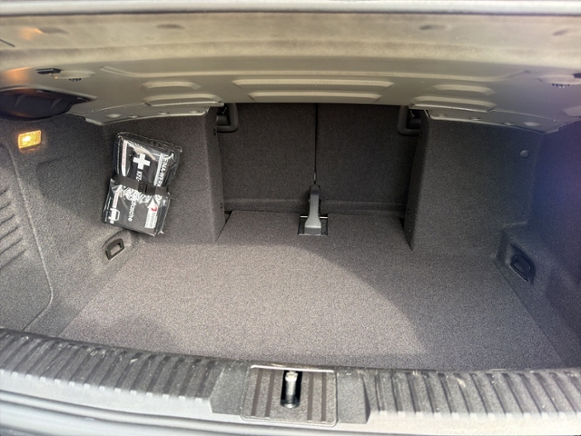 Golf Cabrio 1.4 TSI LOUNGE AHK+BI-XENON+NAVI+