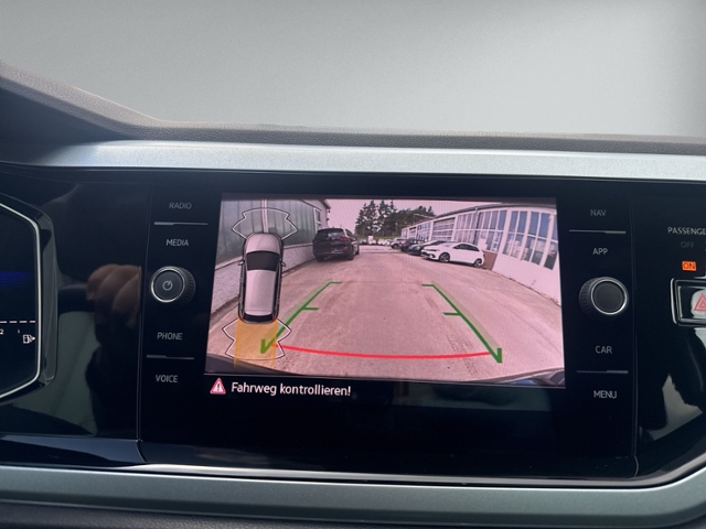 Polo 1.0 TSI DSG GOAL RFK+LED+NAVI+ACC+SIHZ+DAB+