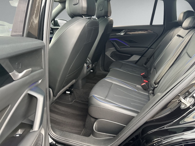 Tiguan 1.5 eTSI DSG R-LINE PANO+AHK+360+IQ.LIGHT