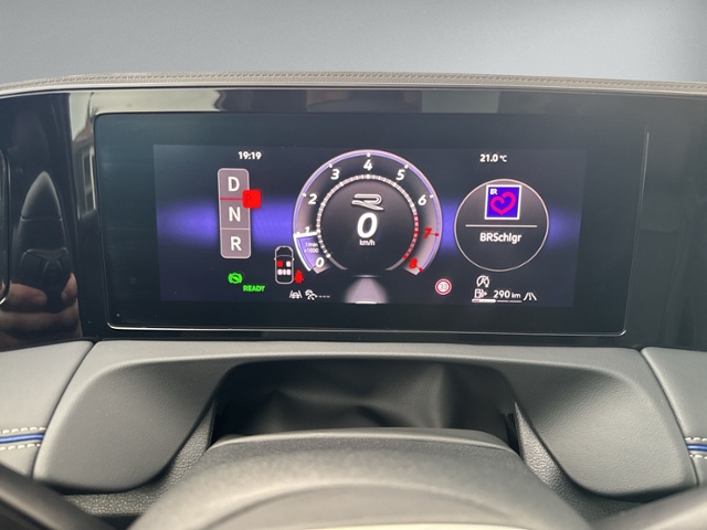 Tiguan 1.5 eTSI DSG R-LINE PANO+AHK+360+IQ.LIGHT
