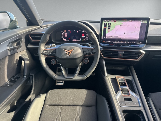 Formentor 2.0 TSI 4Drive AHK+NAVI+KAMERA+LED+ACC