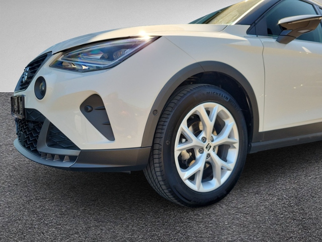 Arona 1.0 TSI FR LED+NAVI+KAMERA+ACC+SITZHEIZUNG