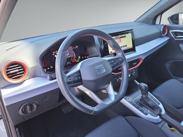 Arona 1.0 TSI FR LED+NAVI+KAMERA+ACC+SITZHEIZUNG