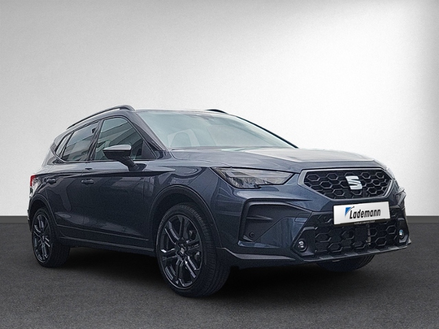 Arona 1.5 TSI FR DSG AHK+RFK+NAVI+ACC+LED+KEYLES